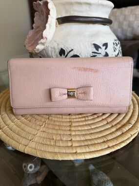 Mulberry Blush Pink Leather Bow-Accent Wallet